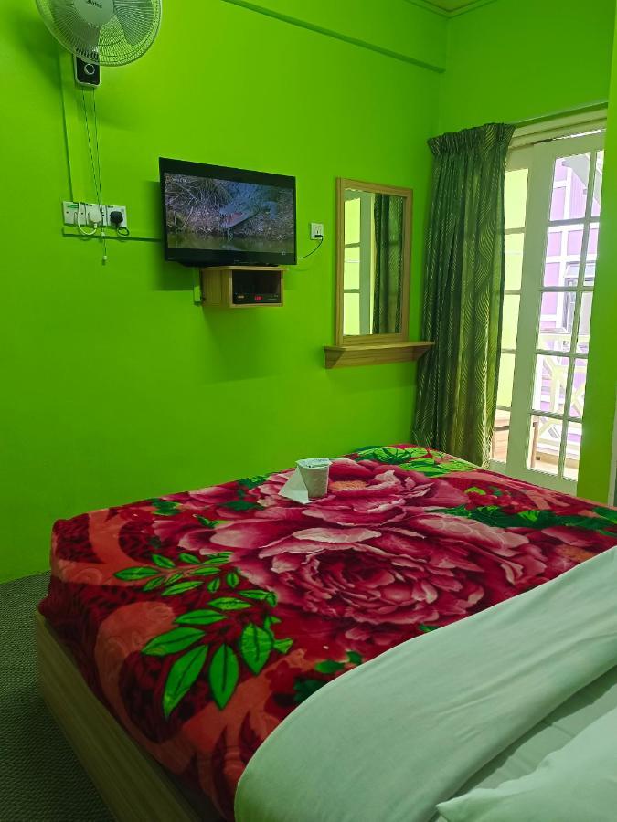 Ch Travellers Inn Танах-Рата Экстерьер фото